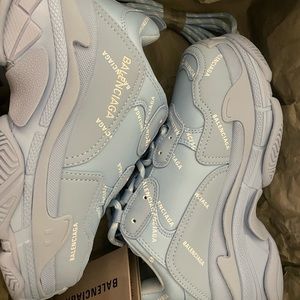 Balenciaga Triple S All over Women